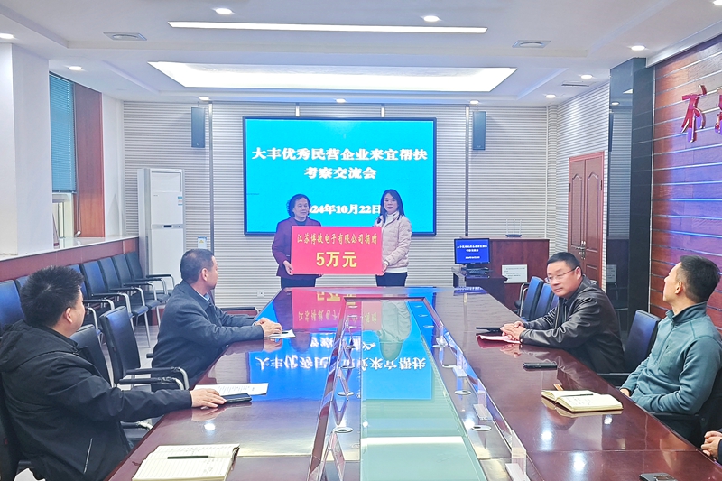 配圖_副本.jpg 配圖_副本.jpg