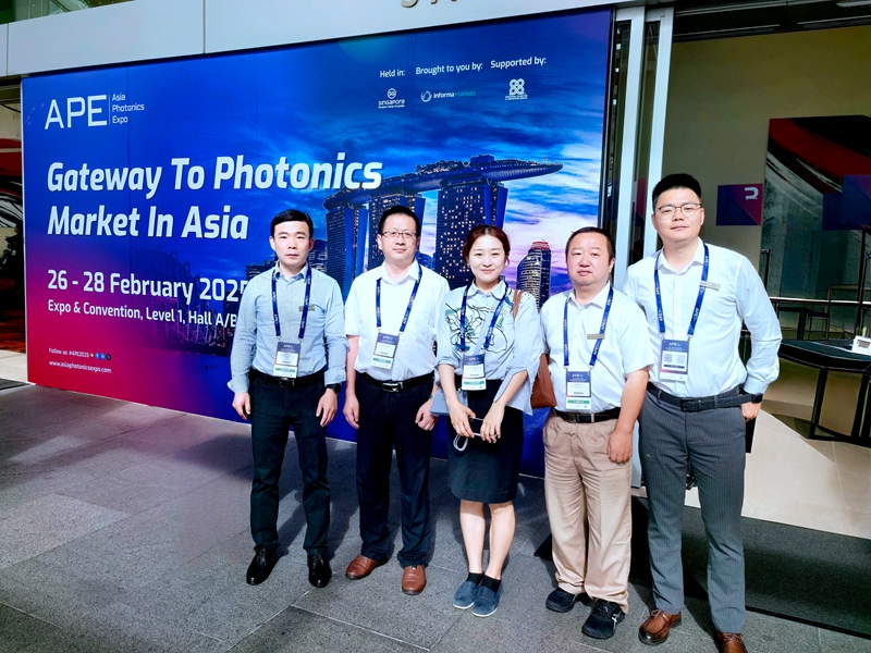 1新加坡.jpg 1新加坡.jpg